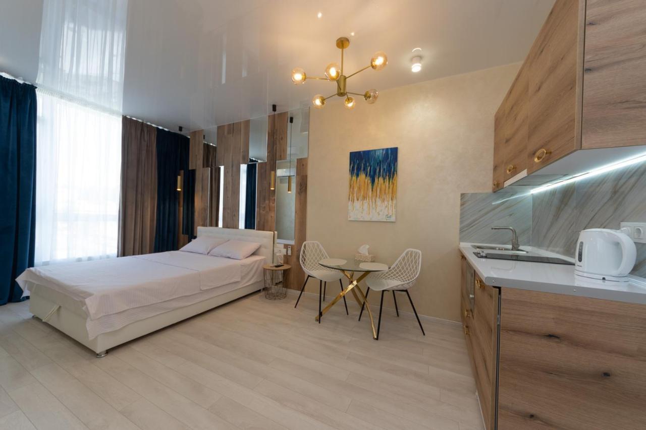 Studio On A Residential Complex French Quarter 2 Kyiv Exterior photo